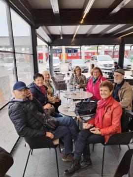 člani LDFP na jutranji kavici v Ljubljani